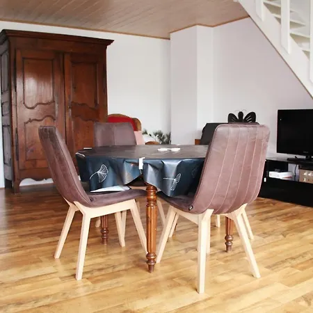 Charmant Appartement Entoure De Nature Et De Calme Besançon Exterior foto